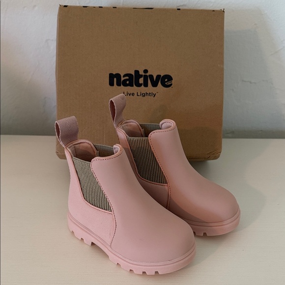 Native Other - Native Pink Chelsea Kids Boots